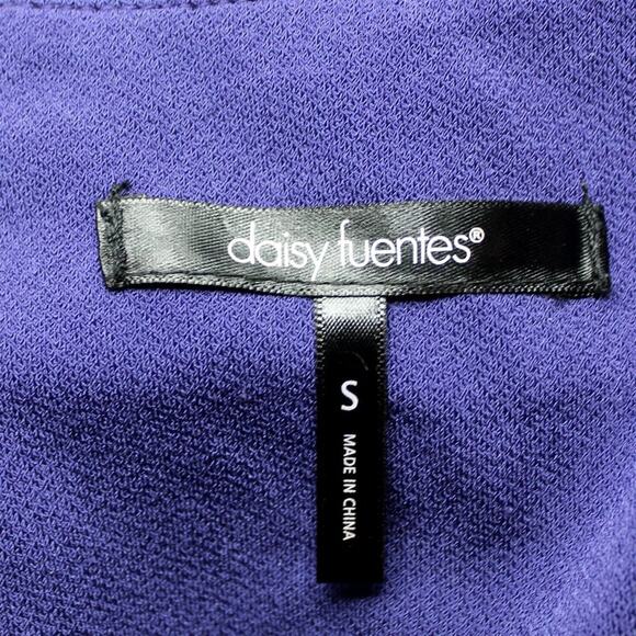 Daisy Fuentes Embellished Blouse Size S - Picture 7 of 10